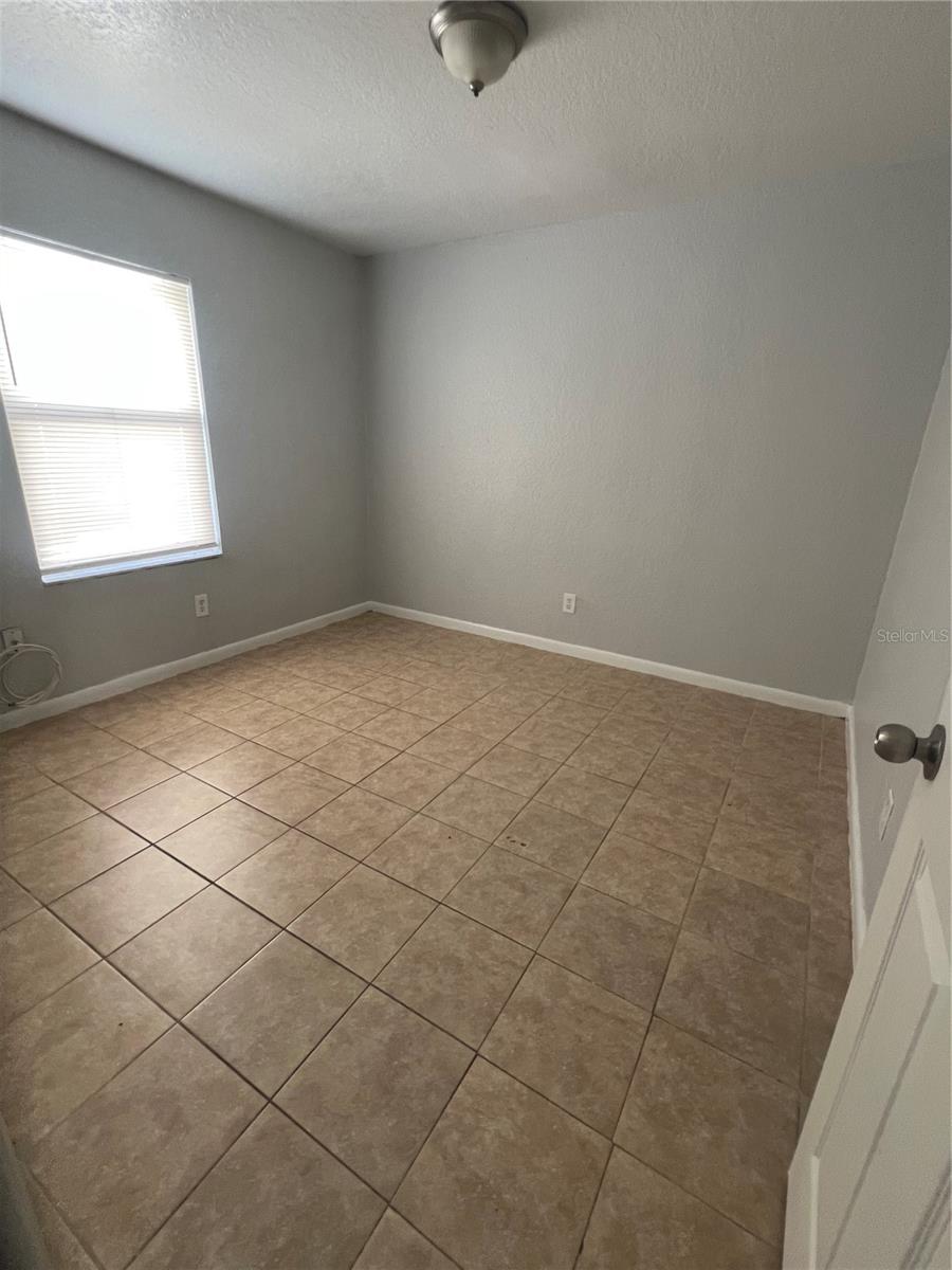 OHIO PARK - Residential Lease