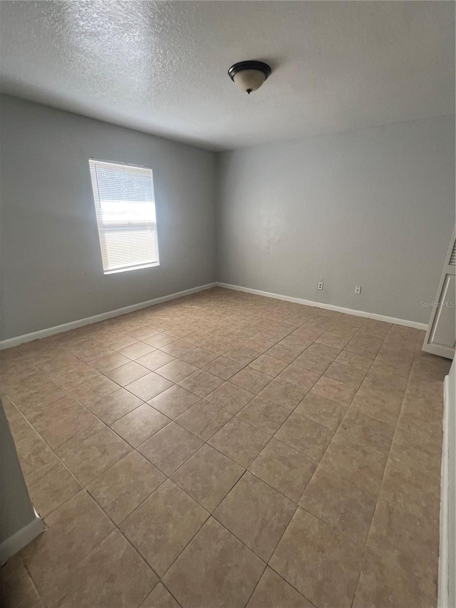 OHIO PARK - Residential Lease