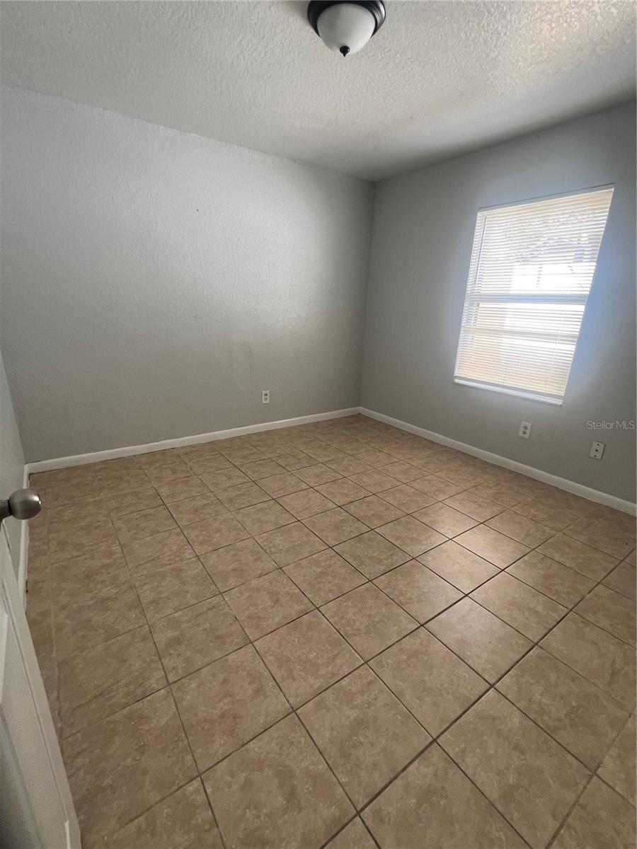 OHIO PARK - Residential Lease