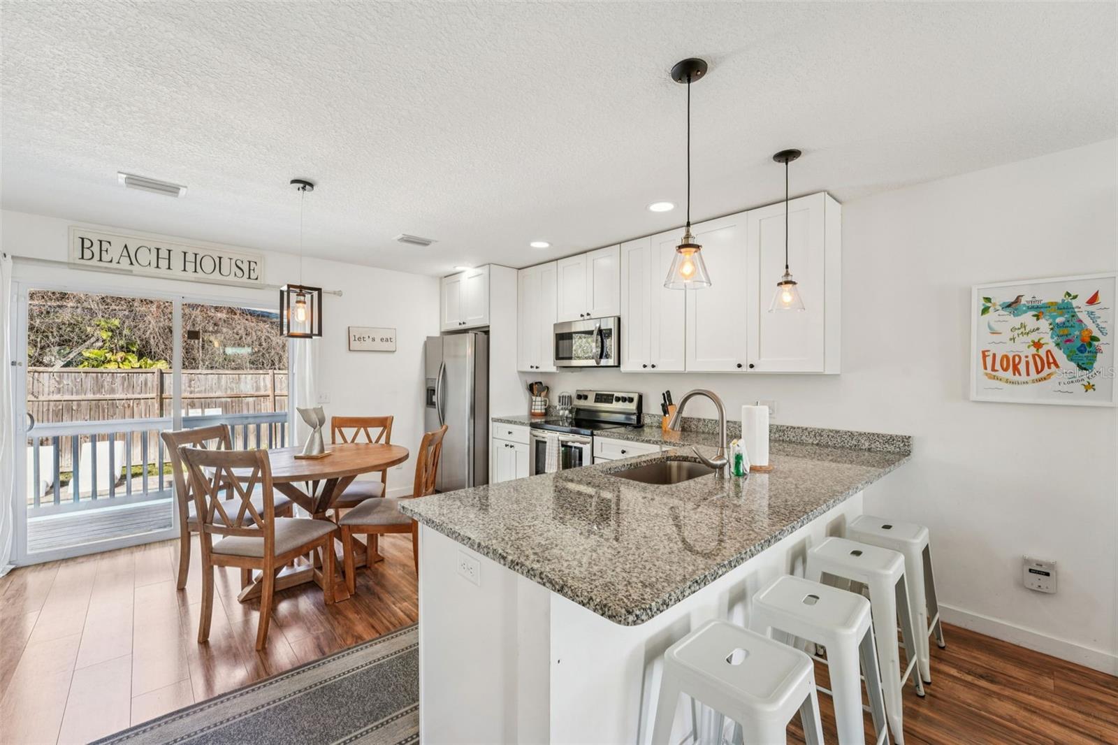 PACETTI SUB NORTH BCH - Residential