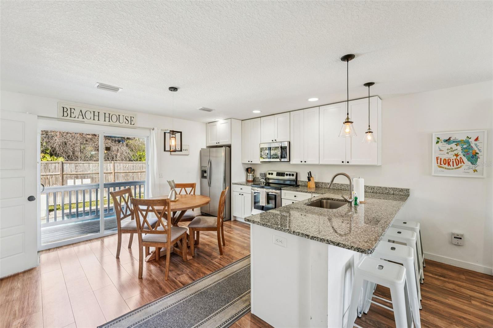 PACETTI SUB NORTH BCH - Residential