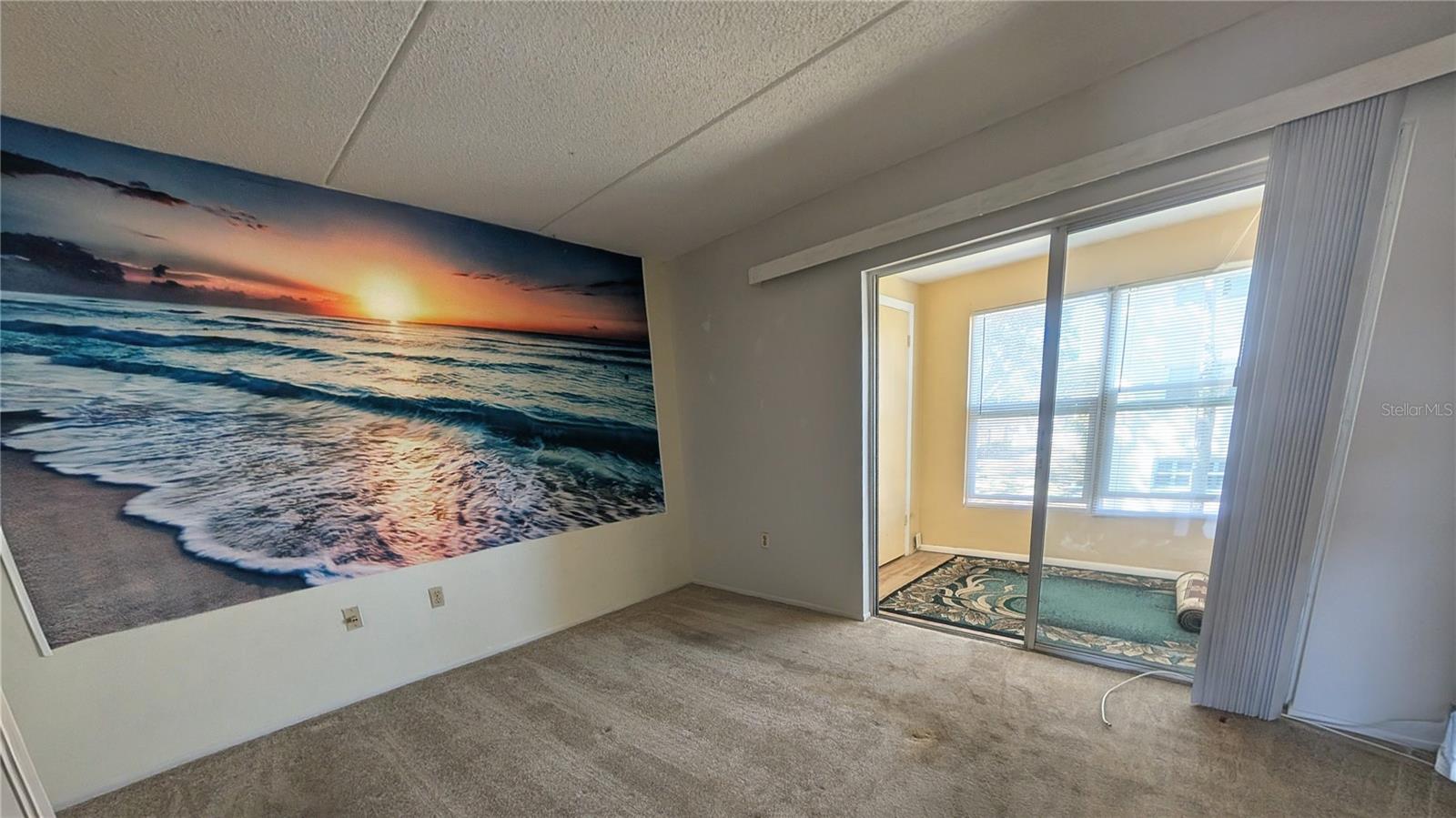 SEMINOLE SQUARE APTS - Residential Lease