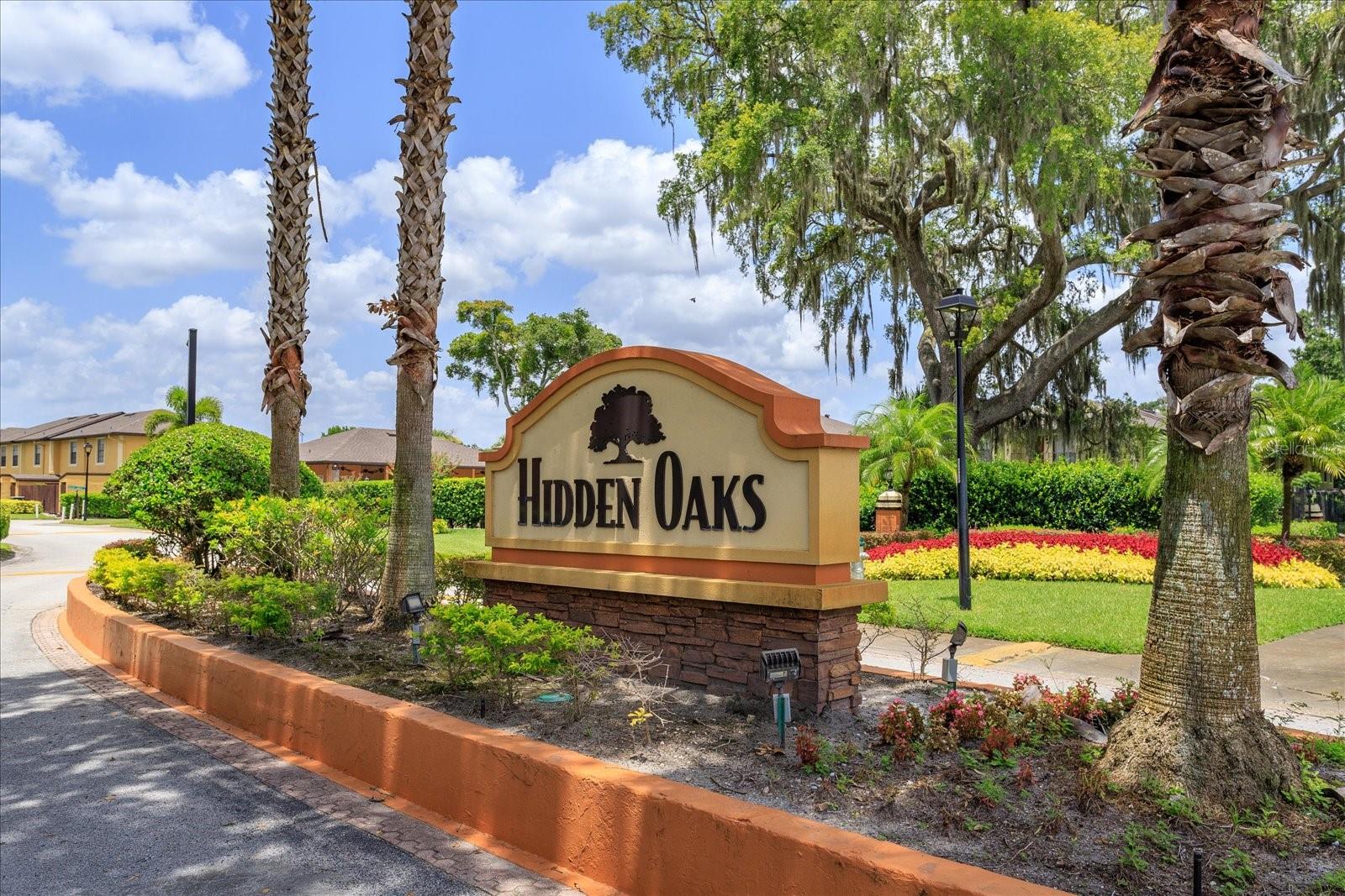 Winter Park 2 Bedroom Upgraded Condo
This unit is tiled throughout with Granite counter tops No carpet to worry about here !! Open Living Dining area with an eat in area in kitchen also~~ Laundry closet in kitchen ~~ Private Patio ~~ Must See !