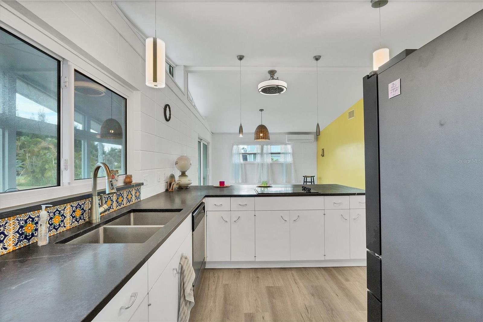 CAPE HAZE - Residential