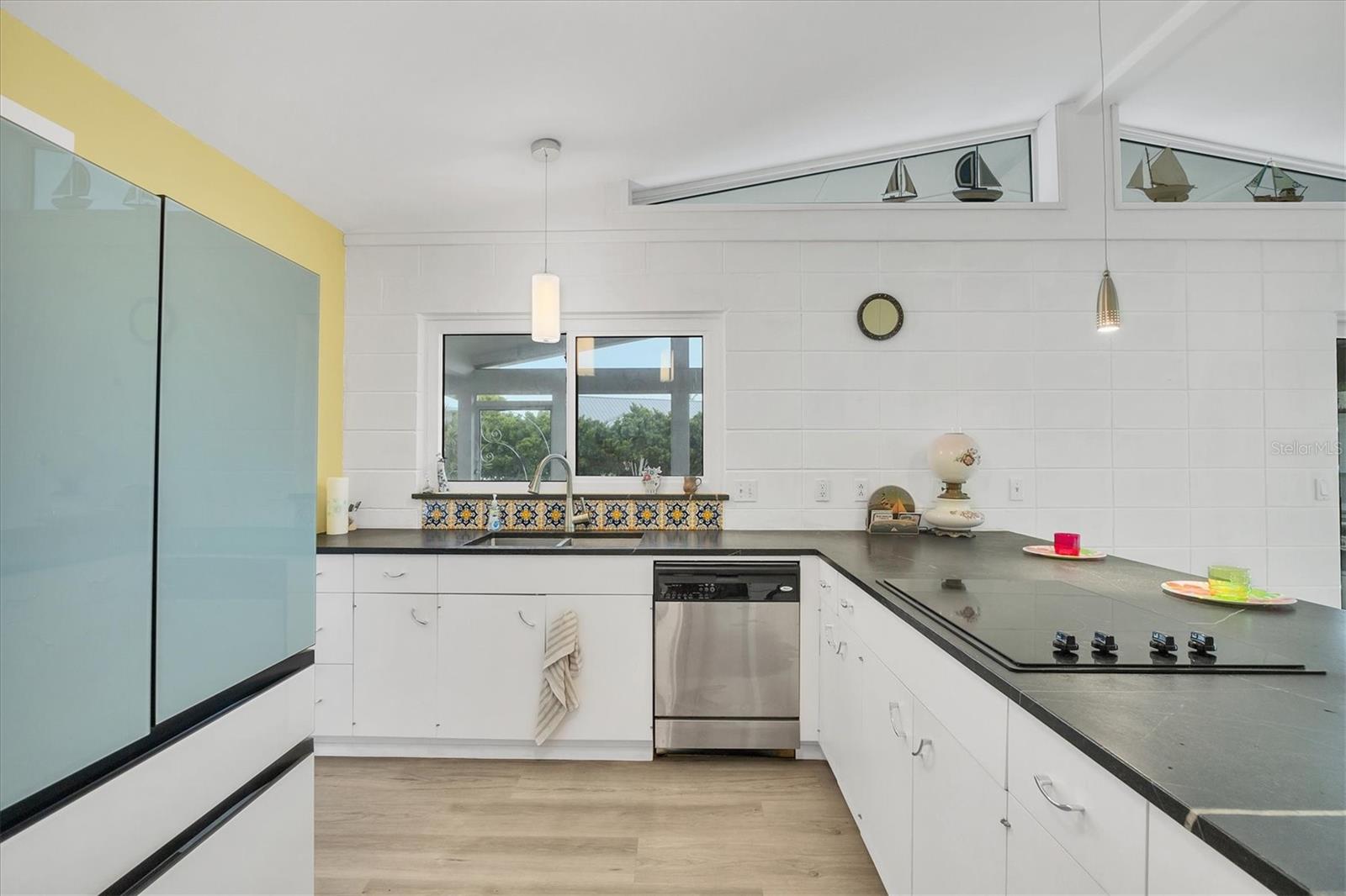 CAPE HAZE - Residential