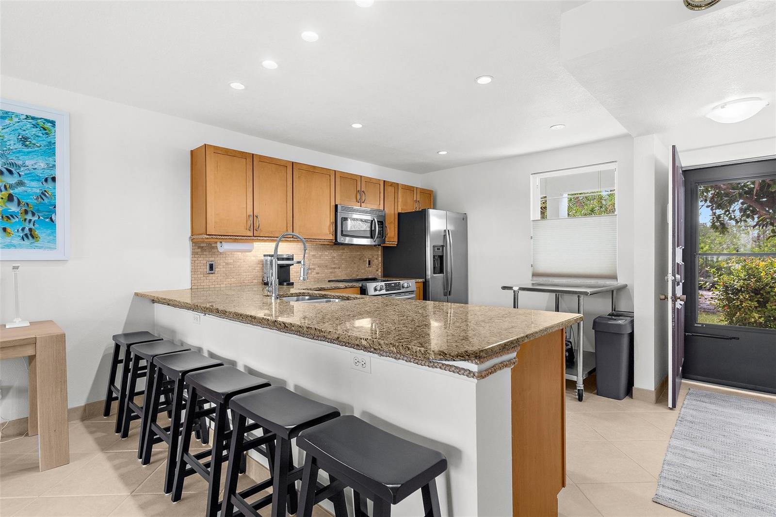 SUTTON PLACE - Residential