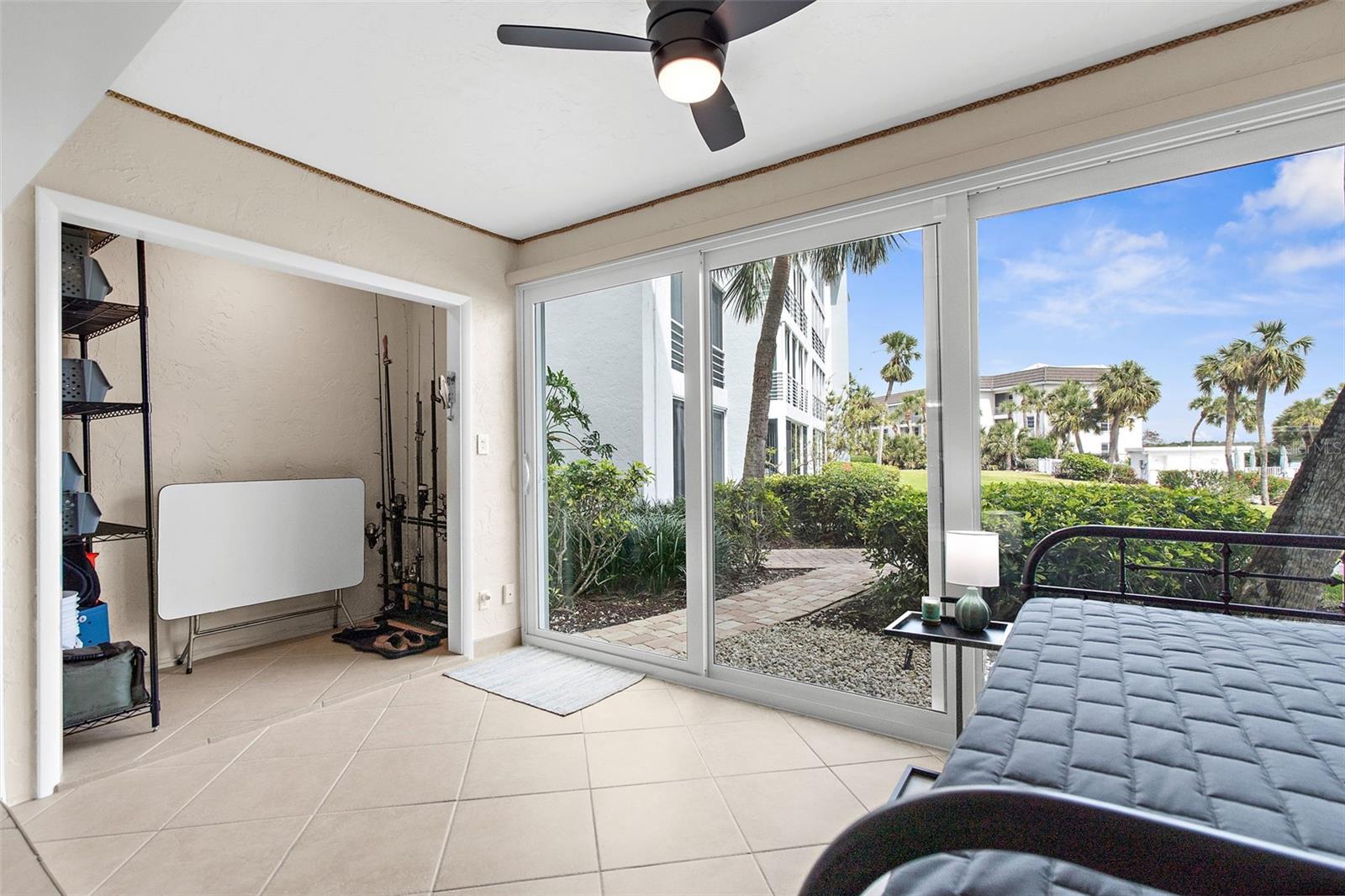 SUTTON PLACE - Residential