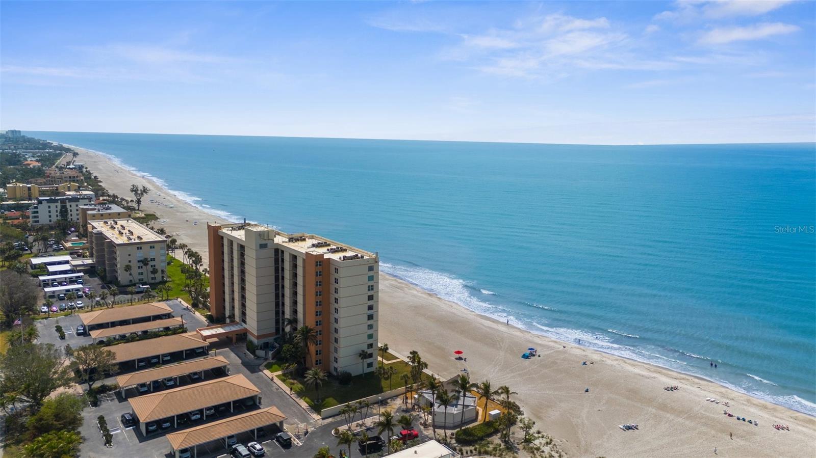 SUTTON PLACE - Residential