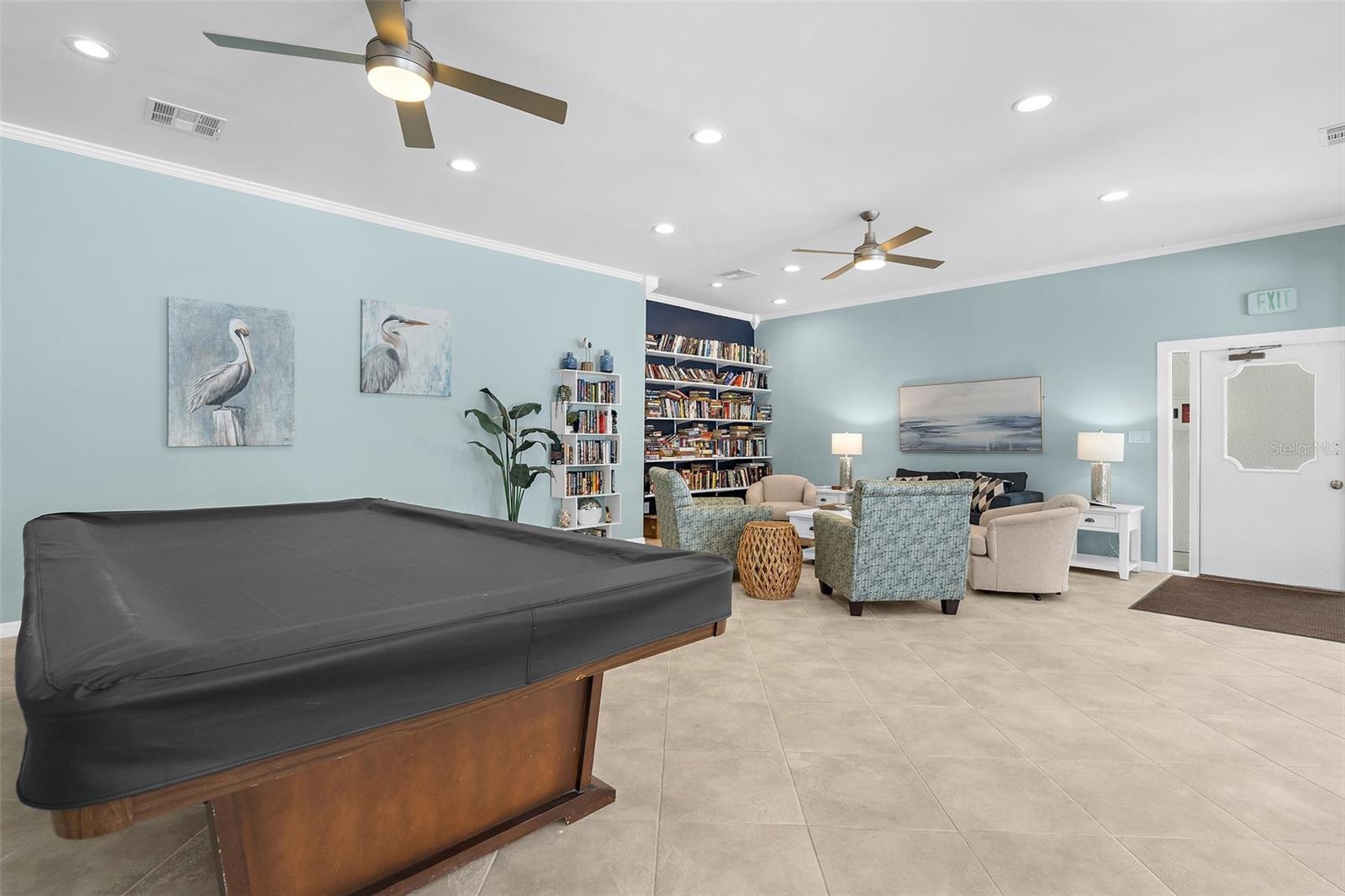 SUTTON PLACE - Residential