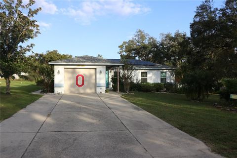 A home in HOMOSASSA