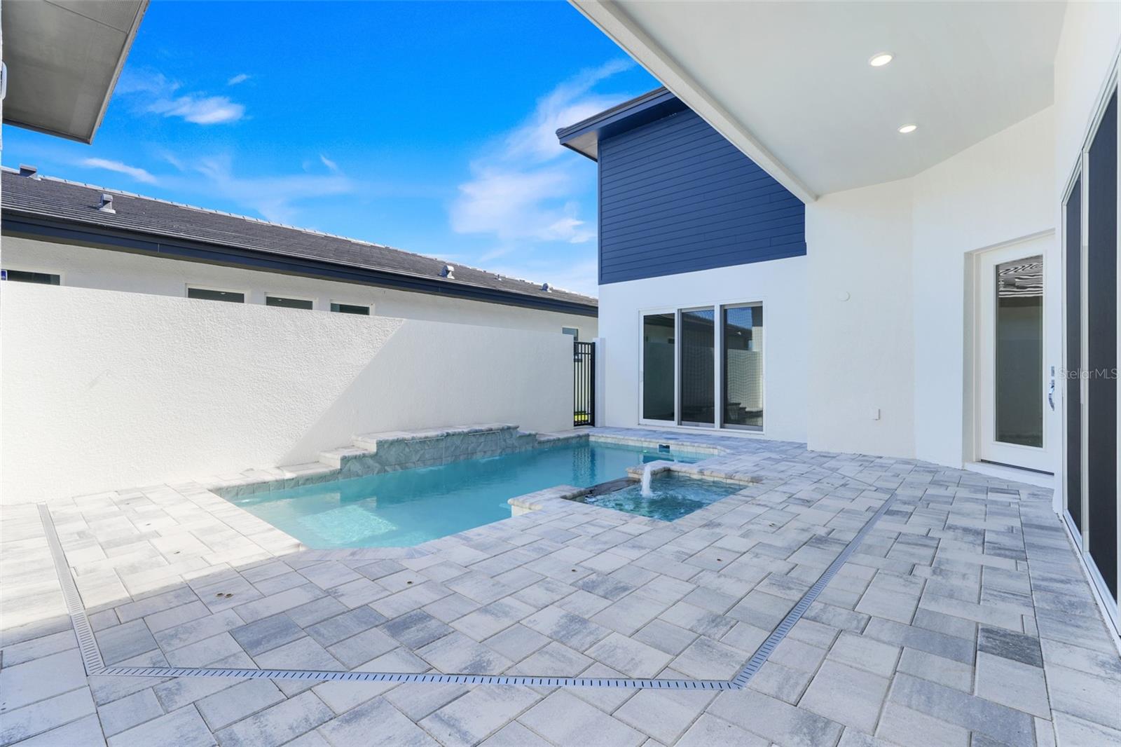 HAMPTON GREEN AT PROVIDENCE - Residential