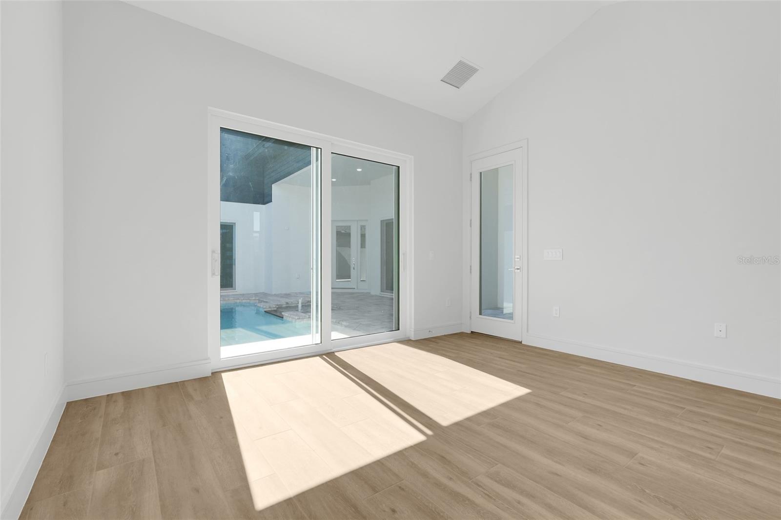 HAMPTON GREEN AT PROVIDENCE - Residential