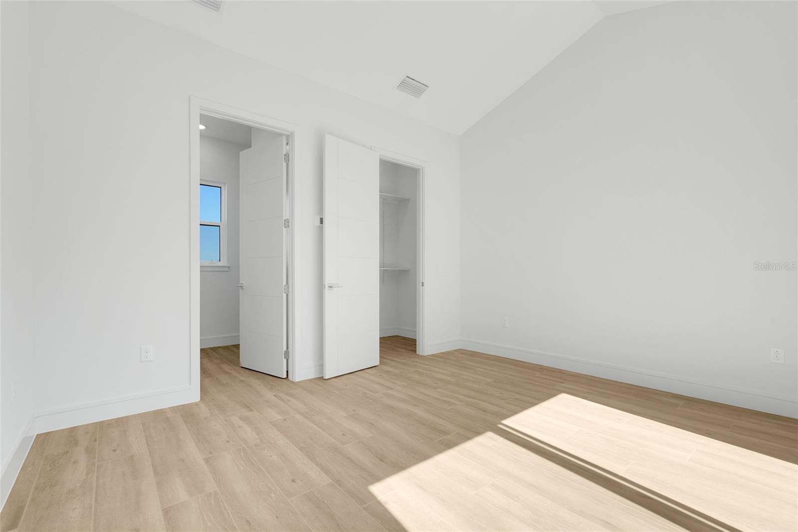 HAMPTON GREEN AT PROVIDENCE - Residential