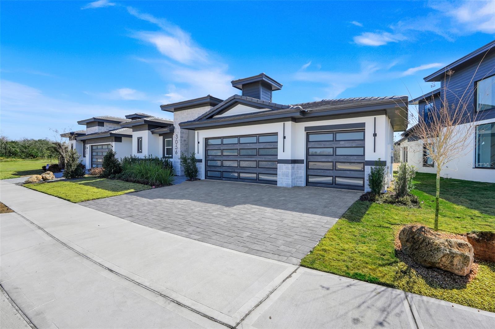 3056 KENSINGTON AVENUE