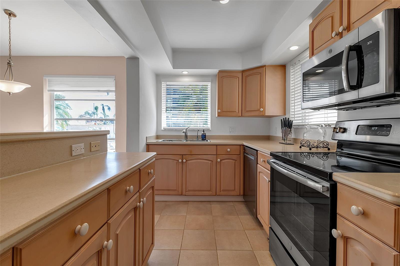 LIDO BEACH DIV B - Residential