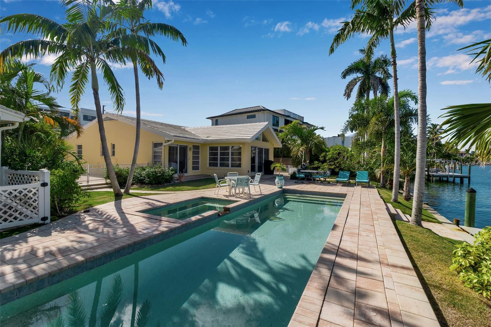 LIDO BEACH DIV B - Residential