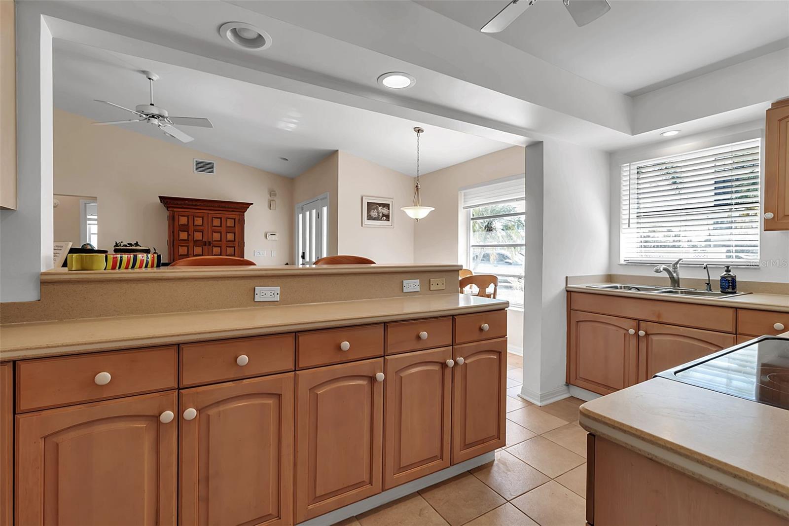 LIDO BEACH DIV B - Residential