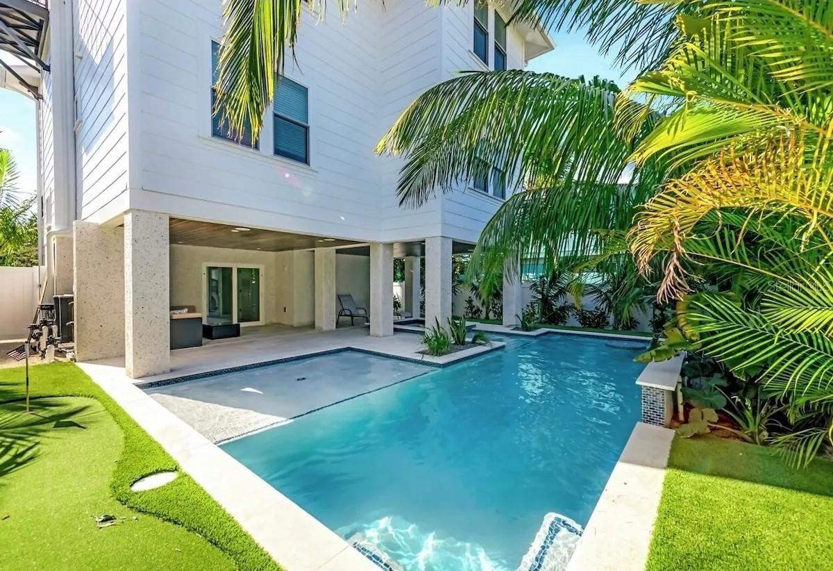 ILEXHURST - Residential