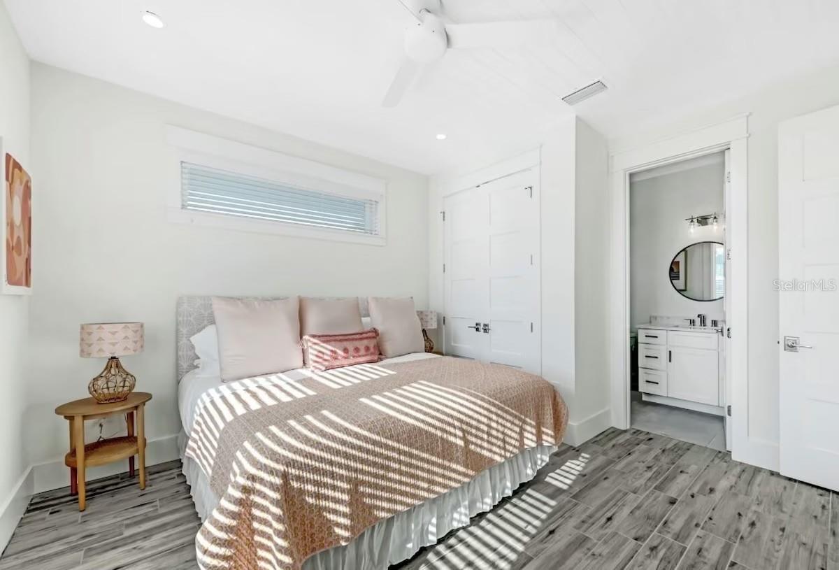 ILEXHURST - Residential