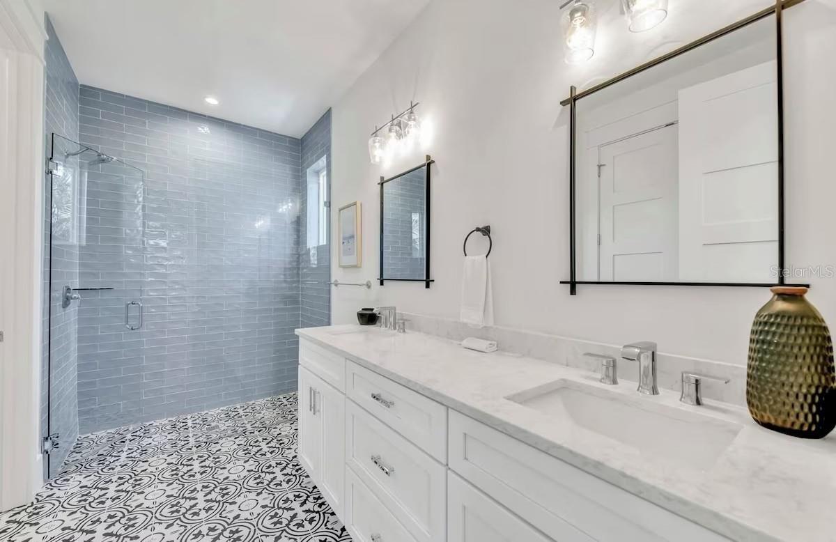 ILEXHURST - Residential