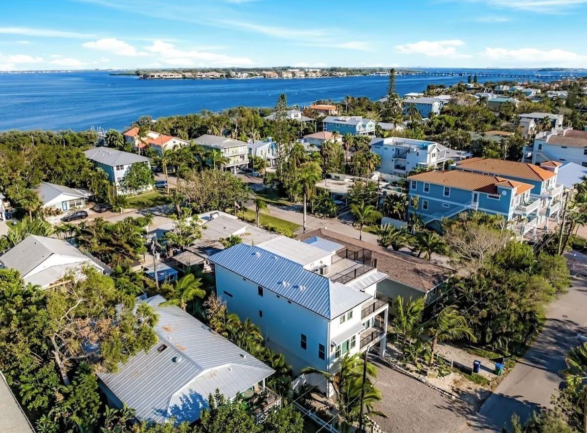 ILEXHURST - Residential