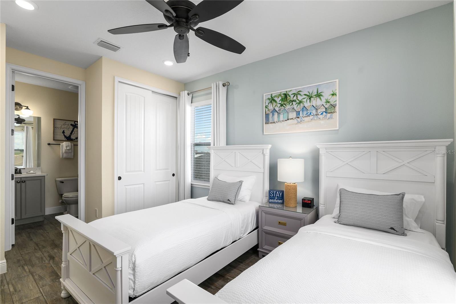 ROLLING OAKS PH 6 - Residential