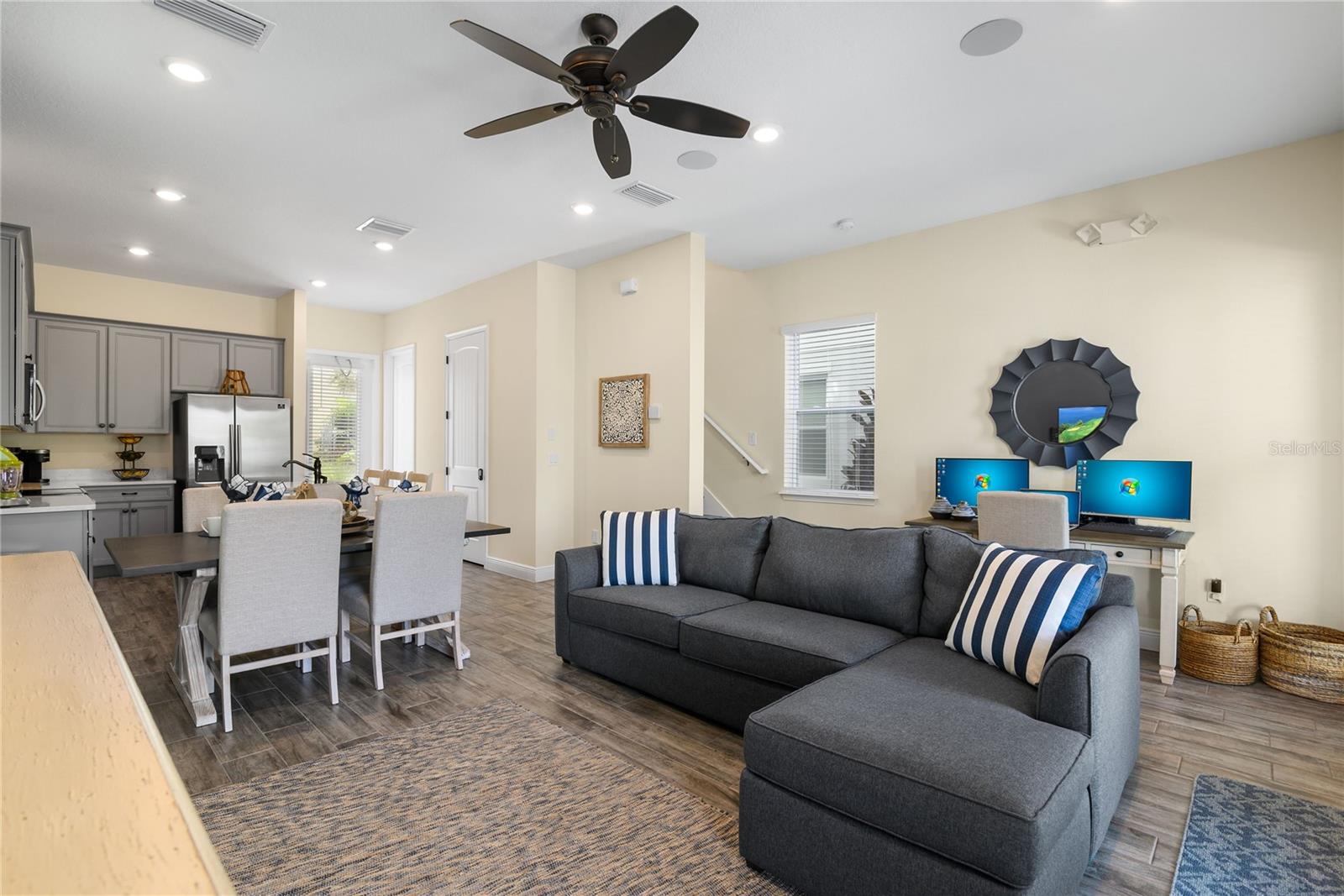 ROLLING OAKS PH 6 - Residential