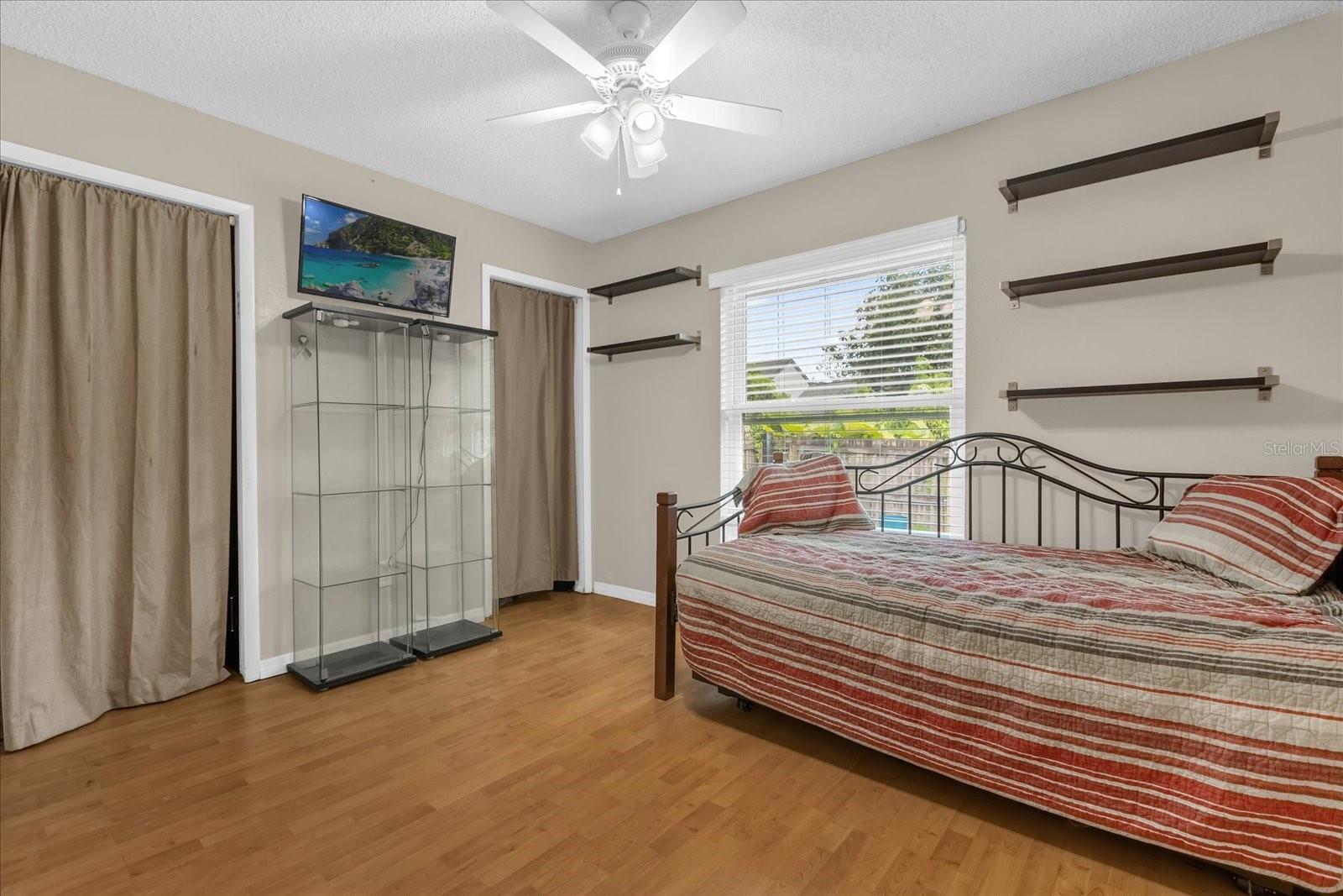 ALAFAYA WOODS PH 15 - Residential