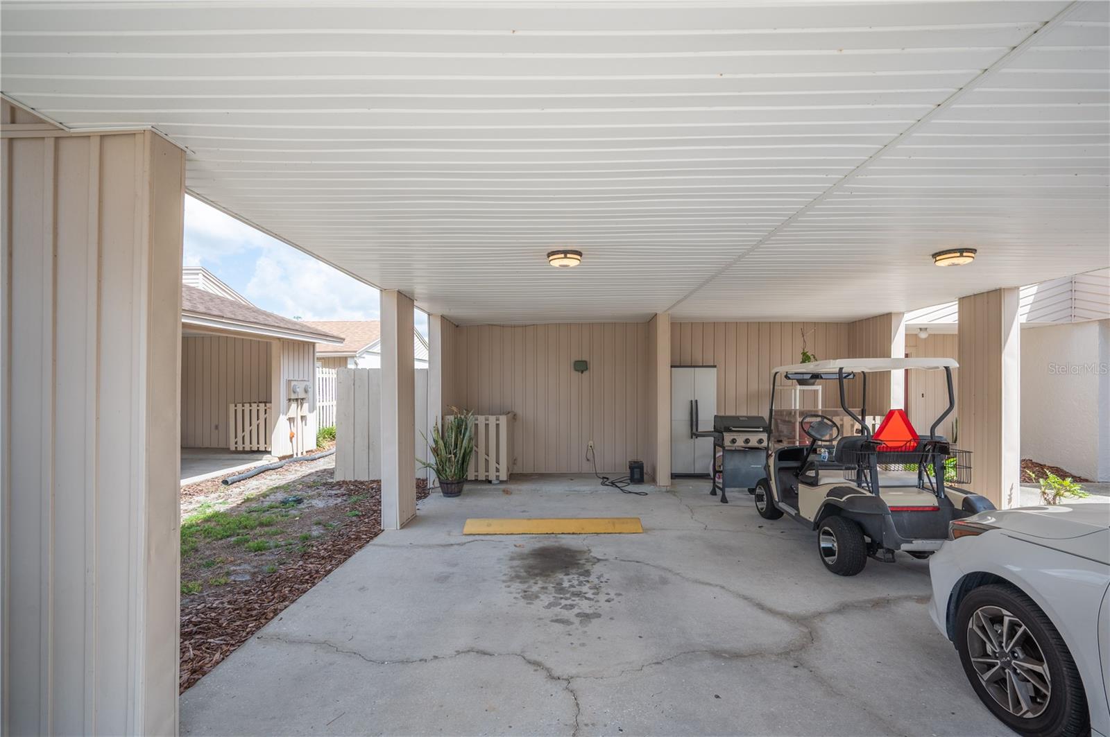 4231 OAK LOOP 51