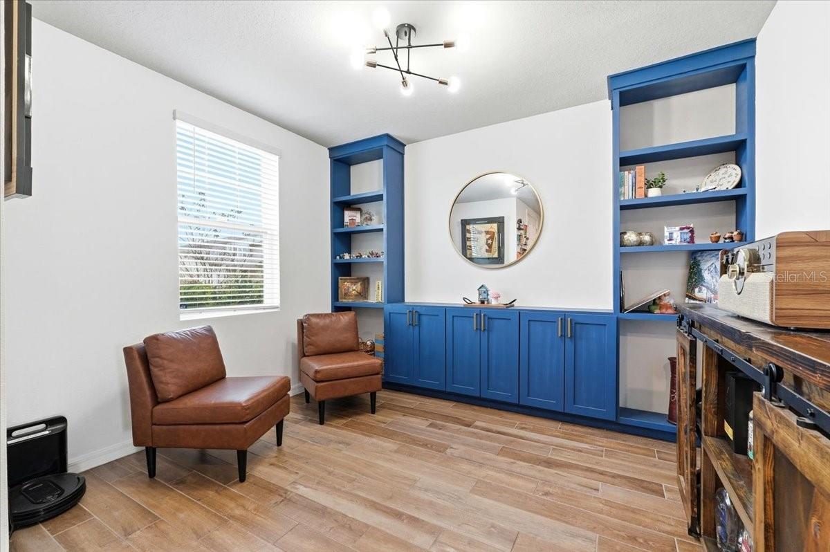 SILVER SPRINGS - Residential