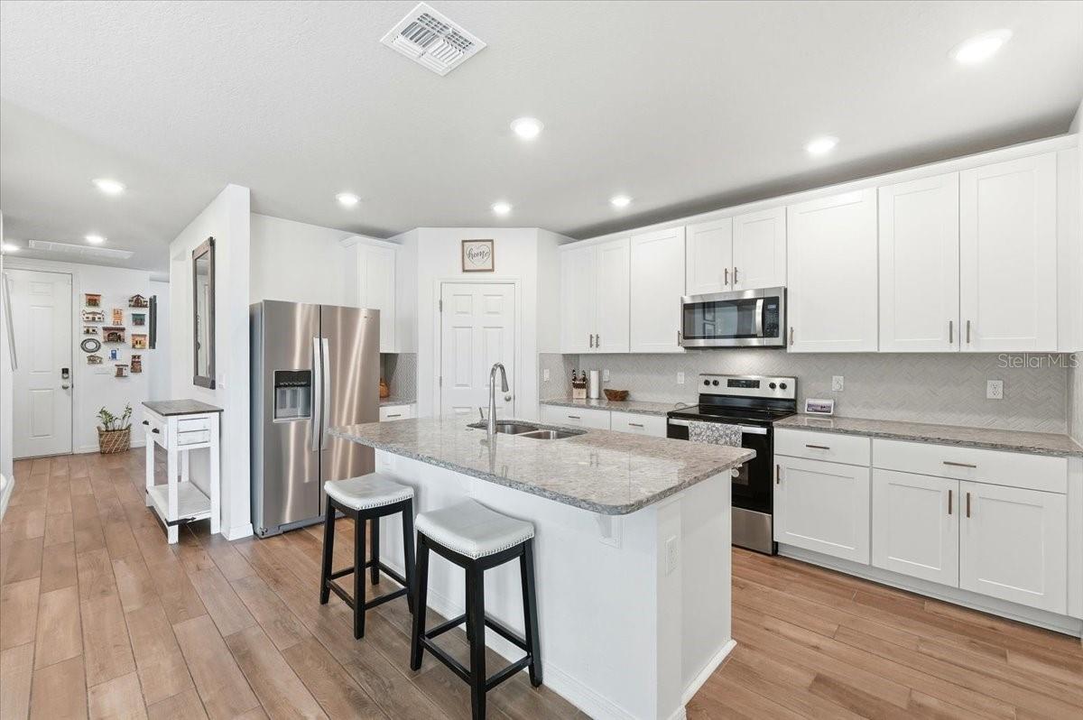 SILVER SPRINGS - Residential