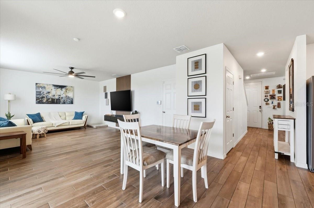 SILVER SPRINGS - Residential