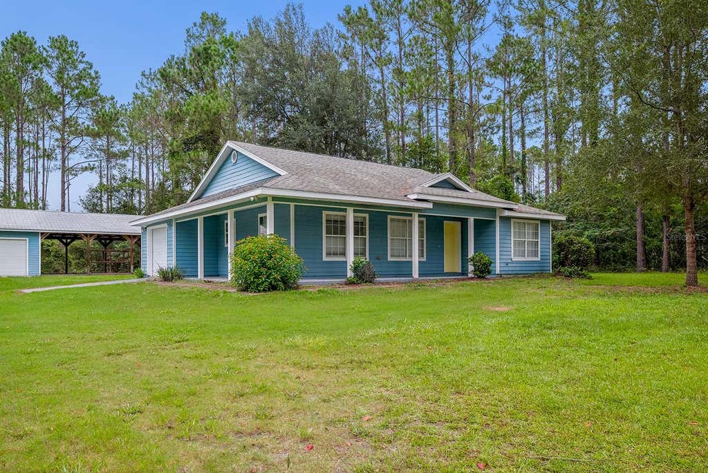 Photo of 670 SW 105th Street, Trenton, FL 32693 (MLS # GC542530)