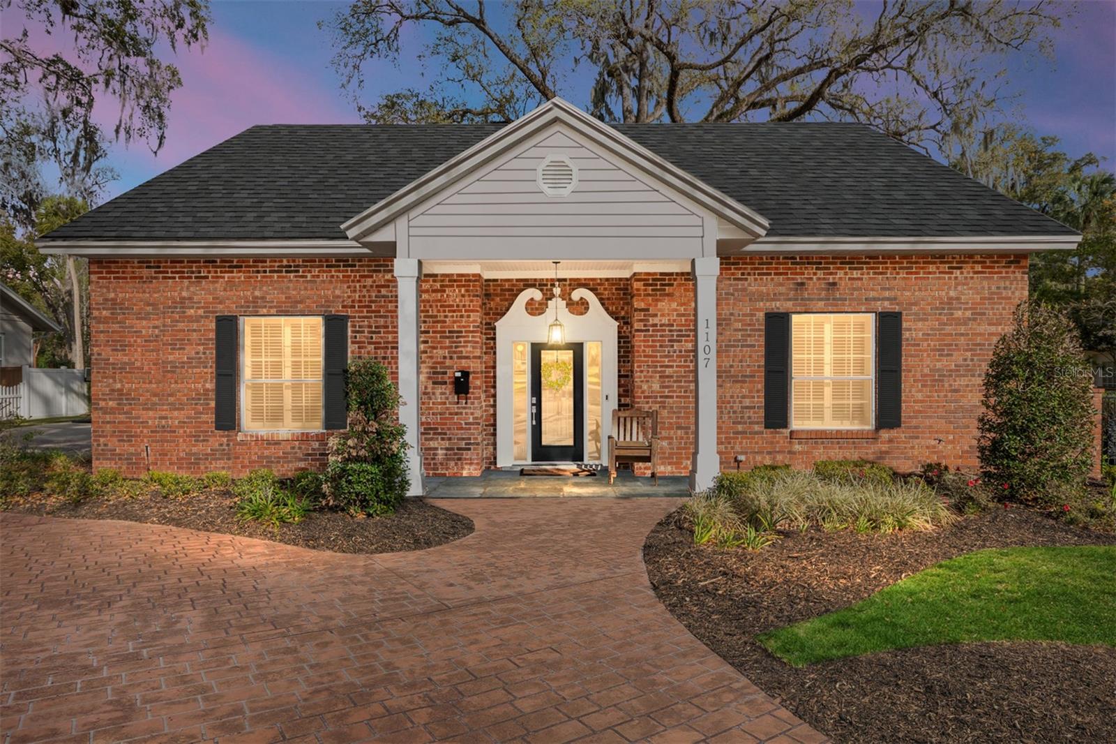 GLENVIEW - Residential