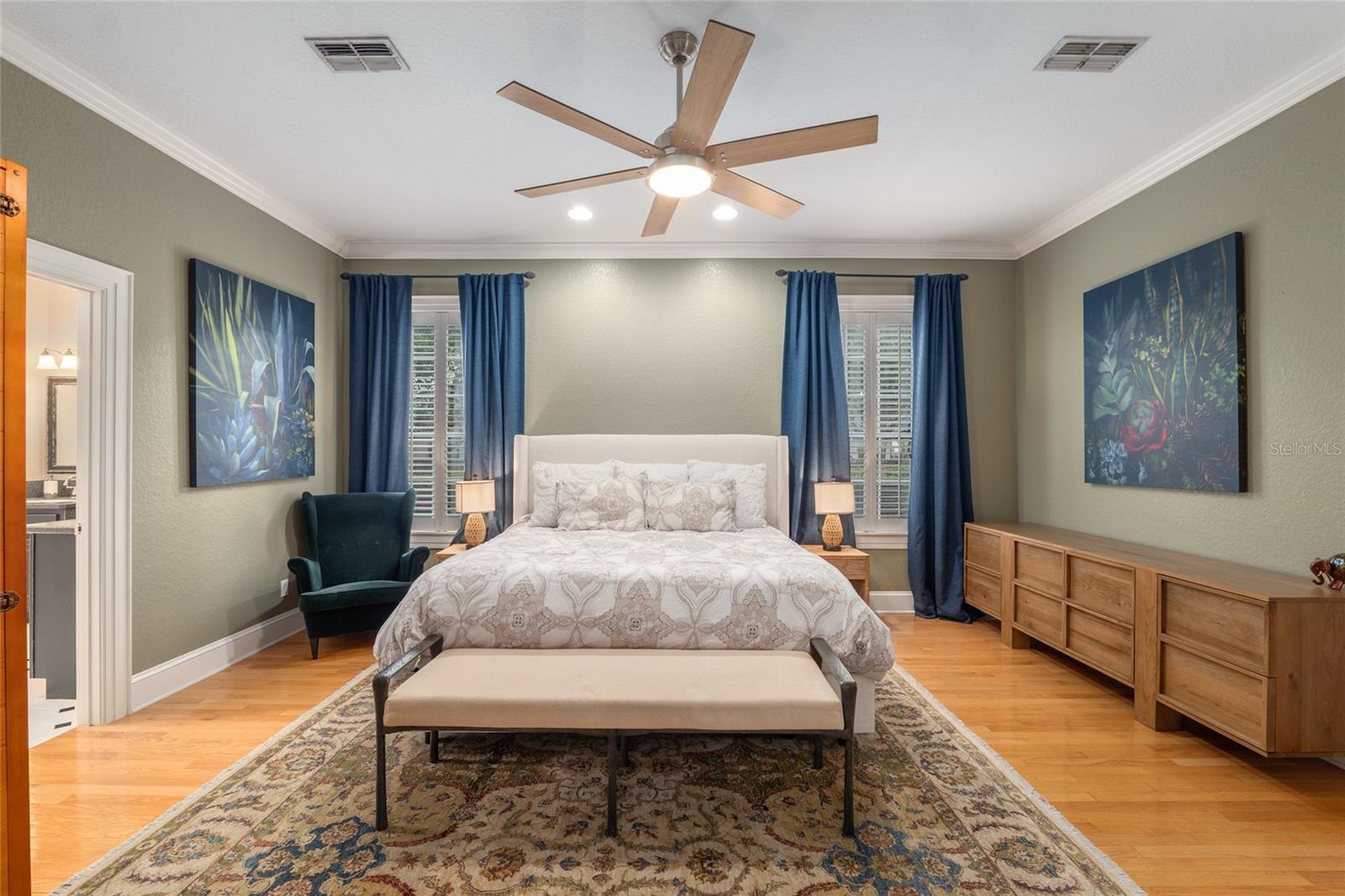 GLENVIEW - Residential