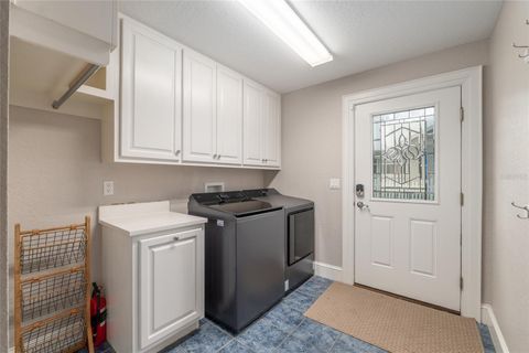 Tiny photo for 1107 SE 9th Avenue, Ocala, FL 34471 (MLS # TB8484307)