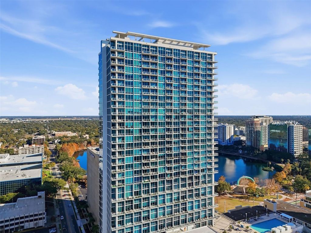 Photo of 150 E Robinson Street #3206, Orlando, FL 32801 (MLS # O6383103)
