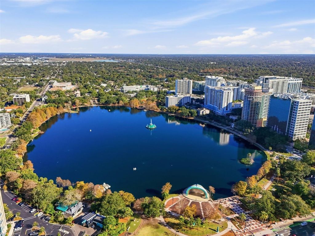 Photo of 150 E Robinson Street #3206, Orlando, FL 32801 (MLS # O6383103)