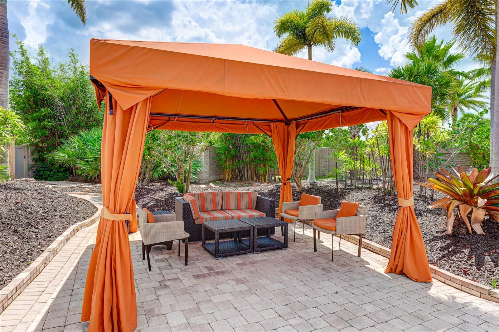 ESPLANADE LAKEWOOD RANCH - Residential