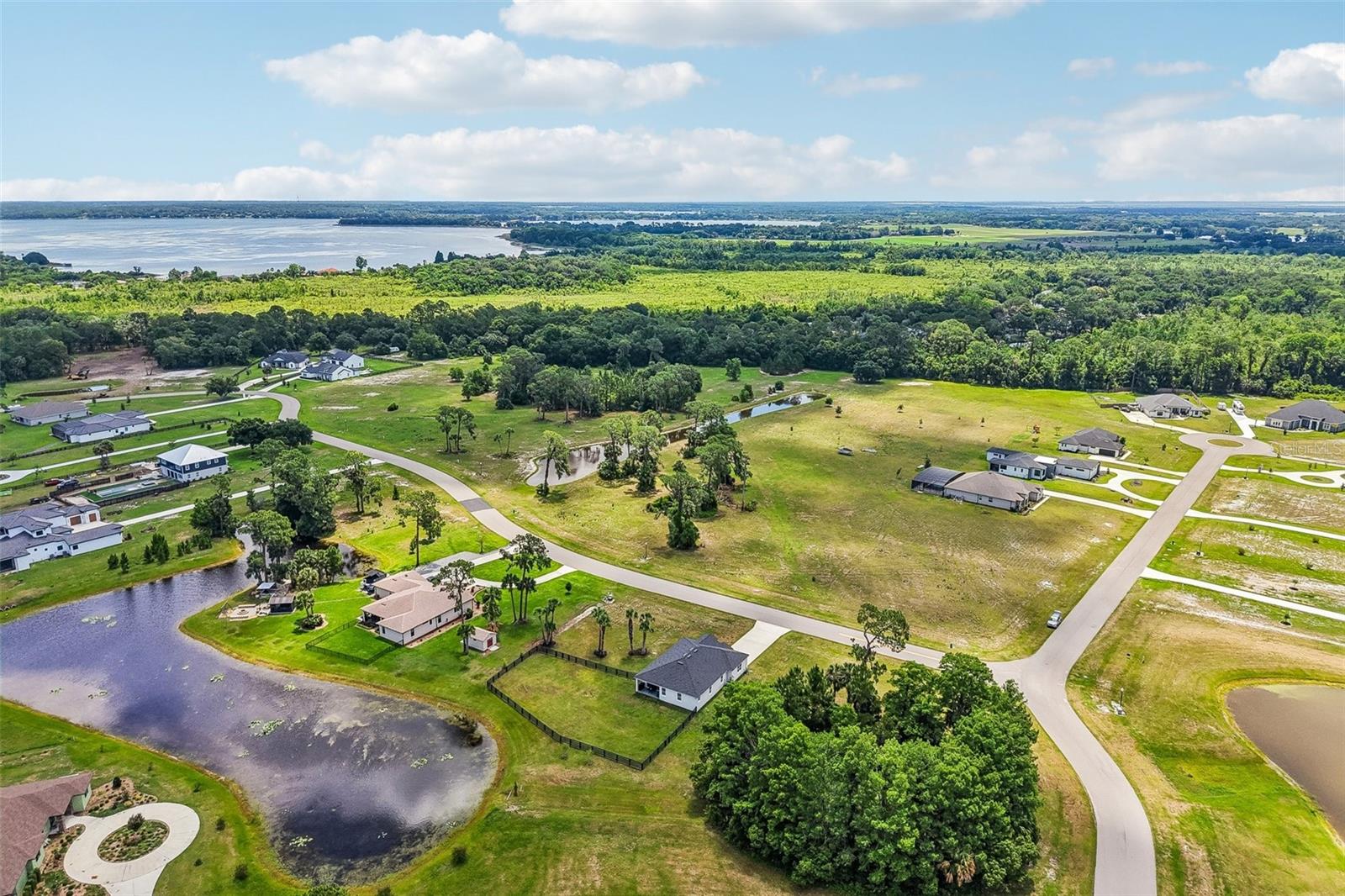HIDDEN RIVER LAKES - Residential