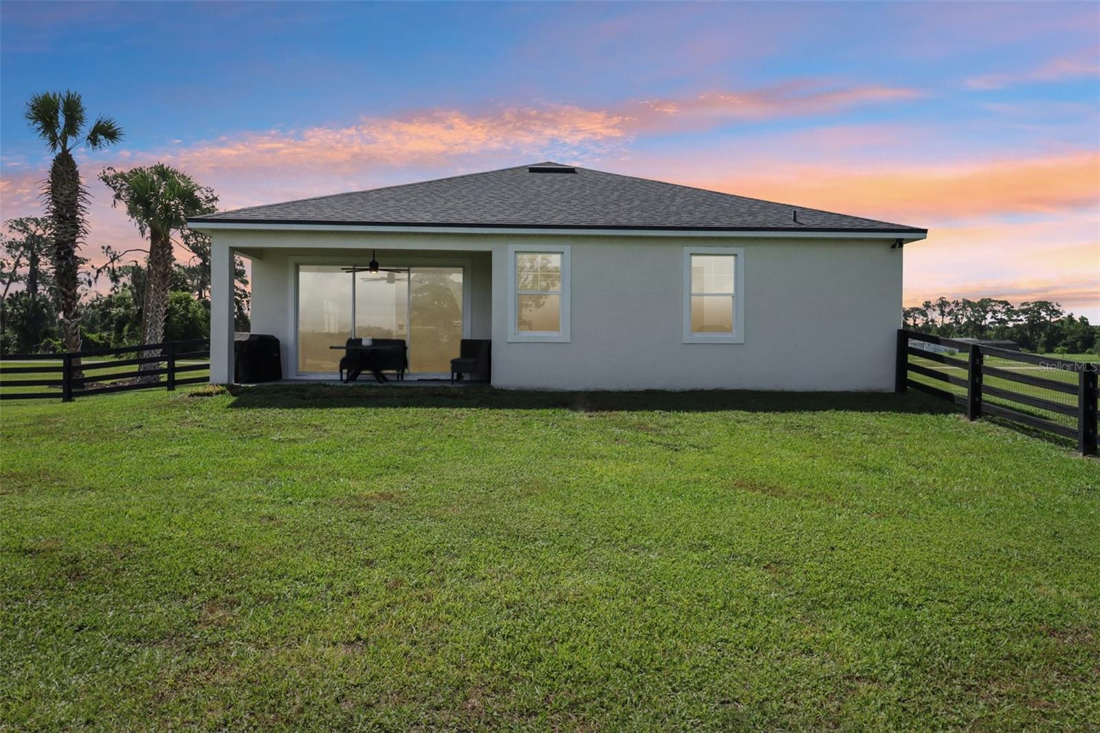 HIDDEN RIVER LAKES - Residential