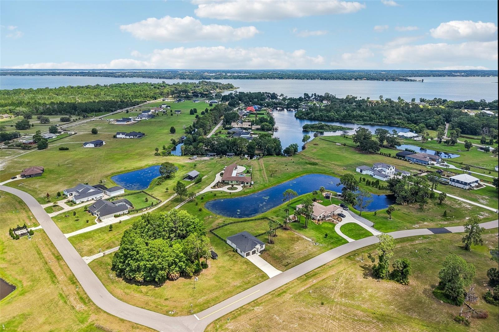 HIDDEN RIVER LAKES - Residential