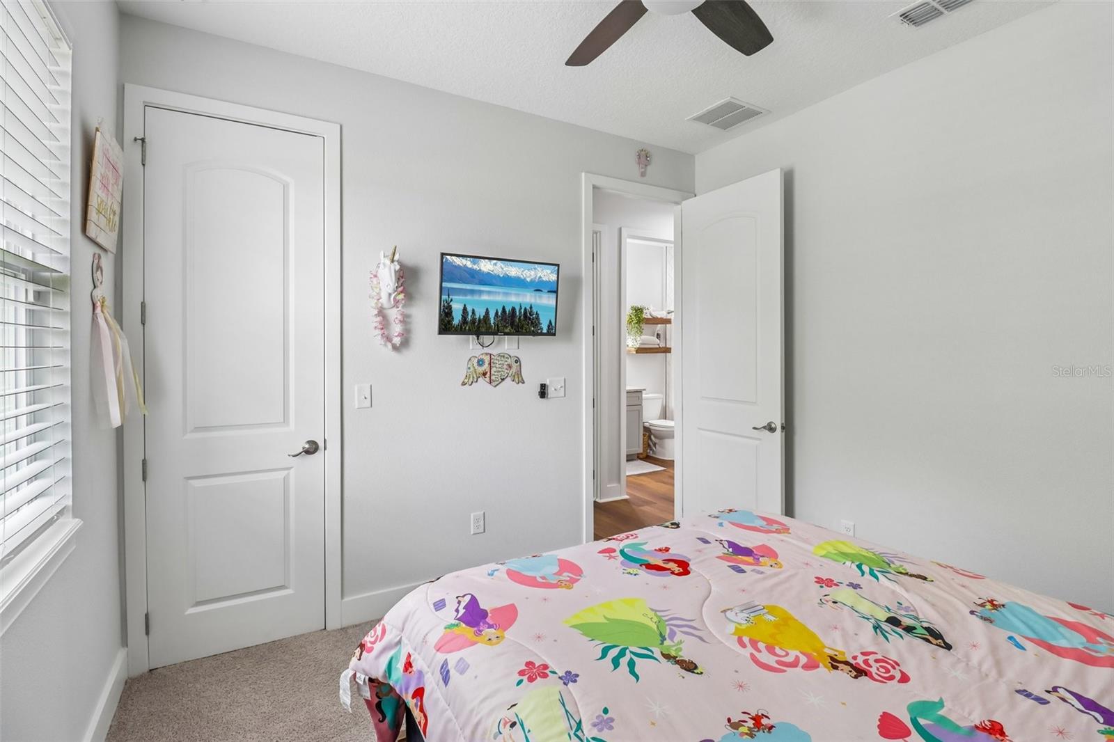HIDDEN RIVER LAKES - Residential