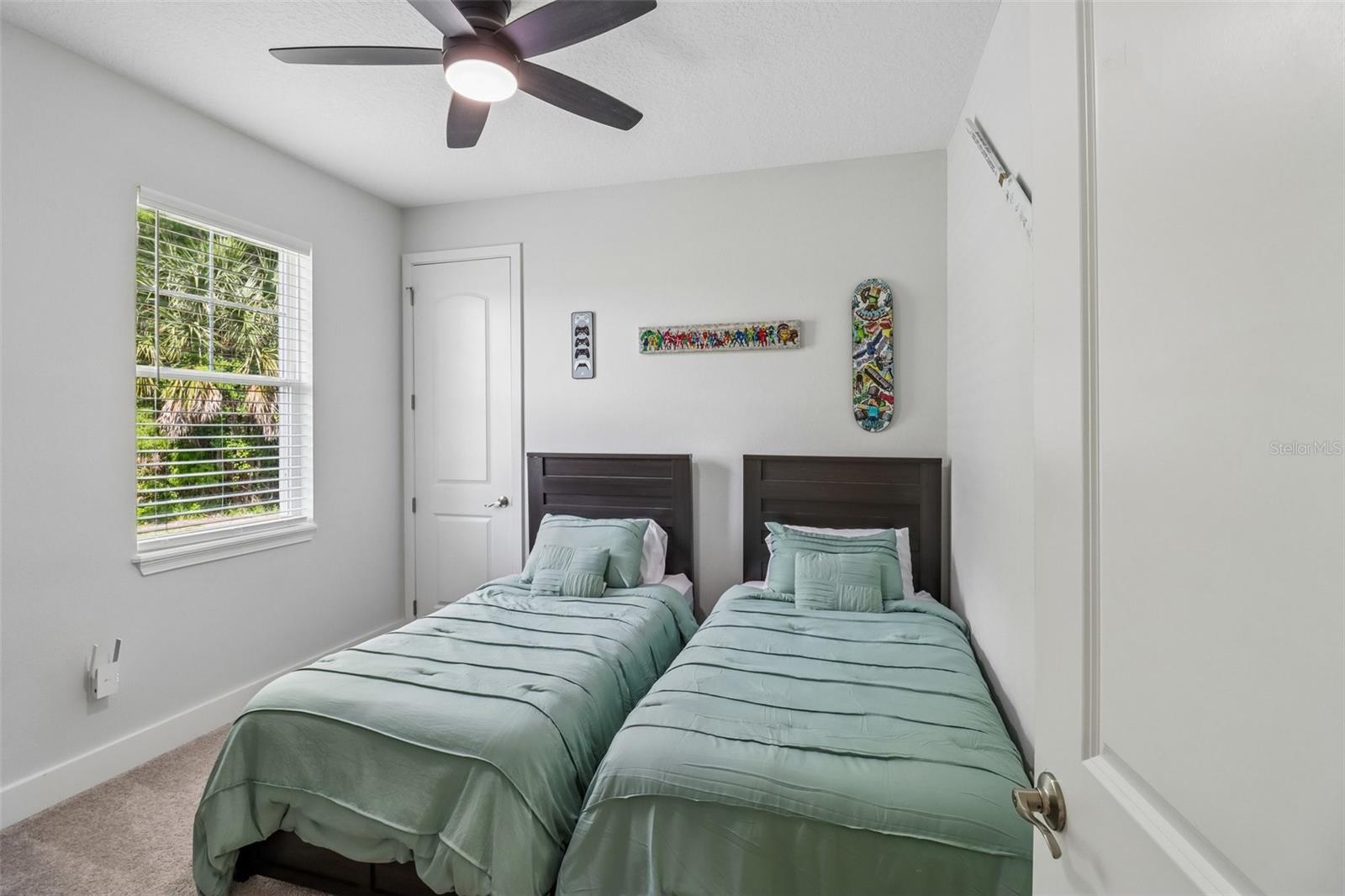 HIDDEN RIVER LAKES - Residential