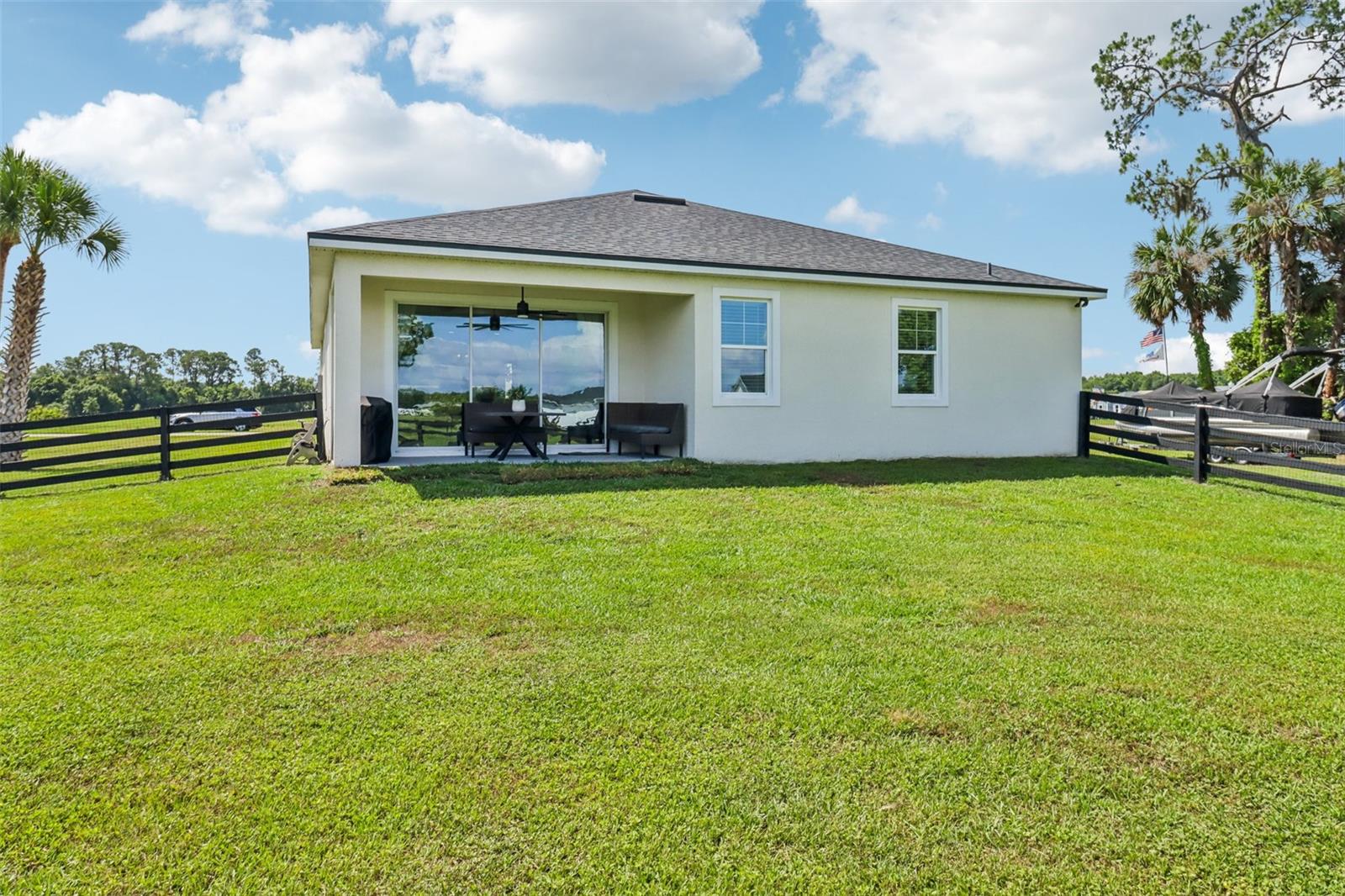 HIDDEN RIVER LAKES - Residential