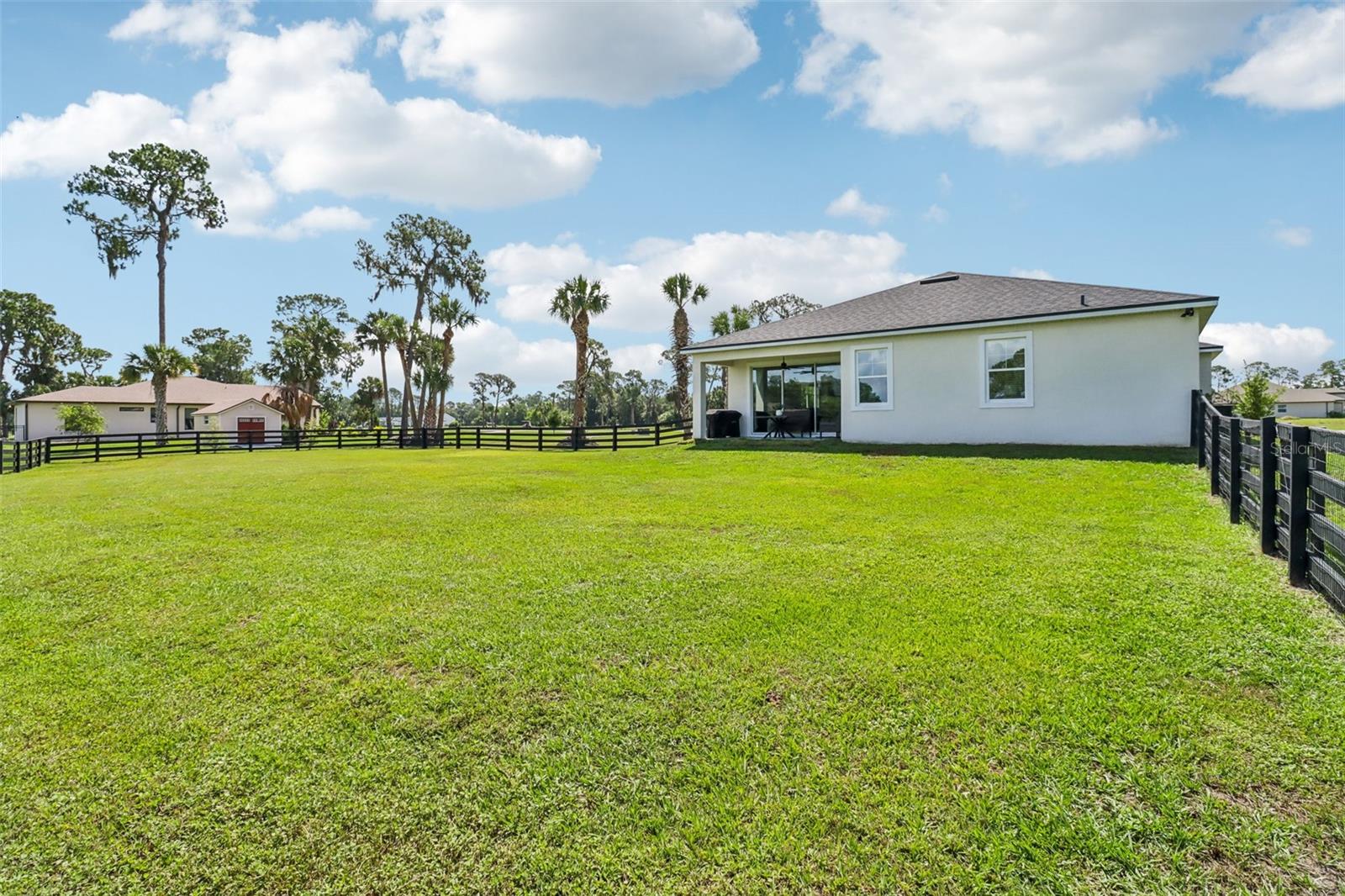 HIDDEN RIVER LAKES - Residential