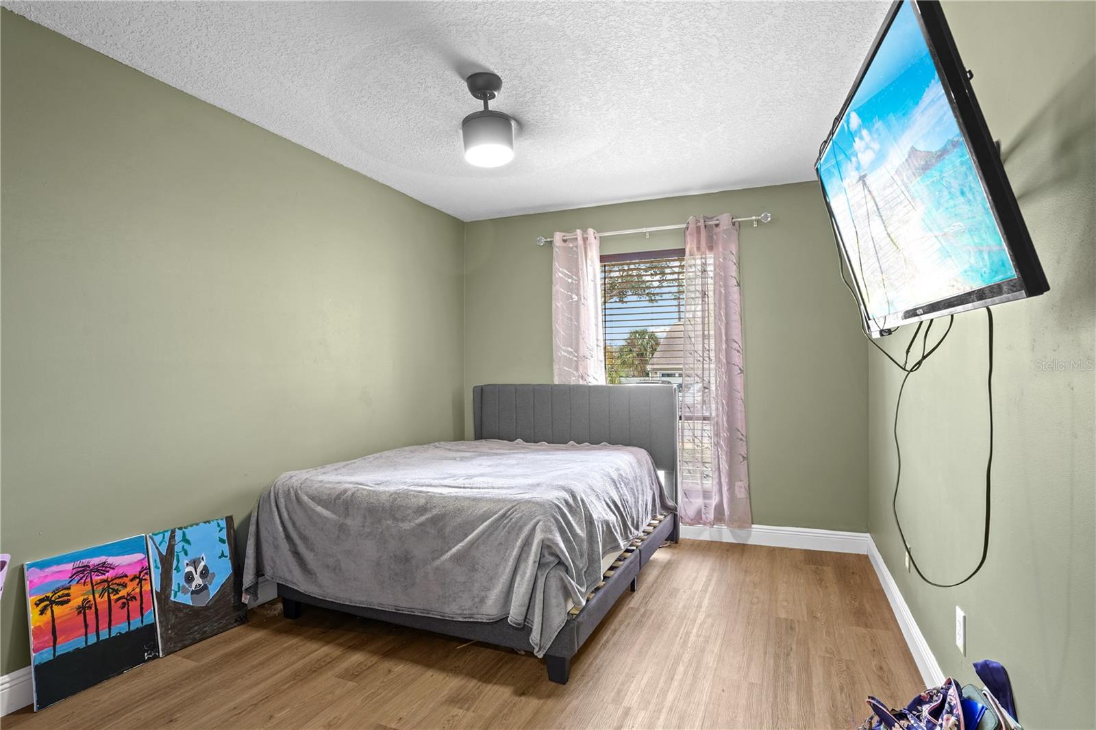 WEKIVA HILLS SEC 04 - Residential