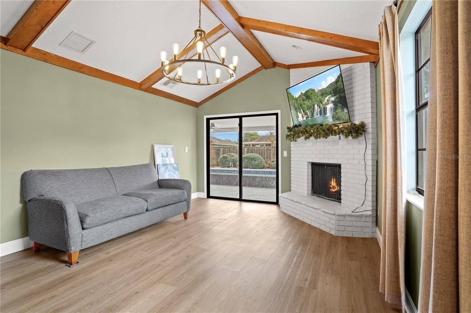 WEKIVA HILLS SEC 04 - Residential