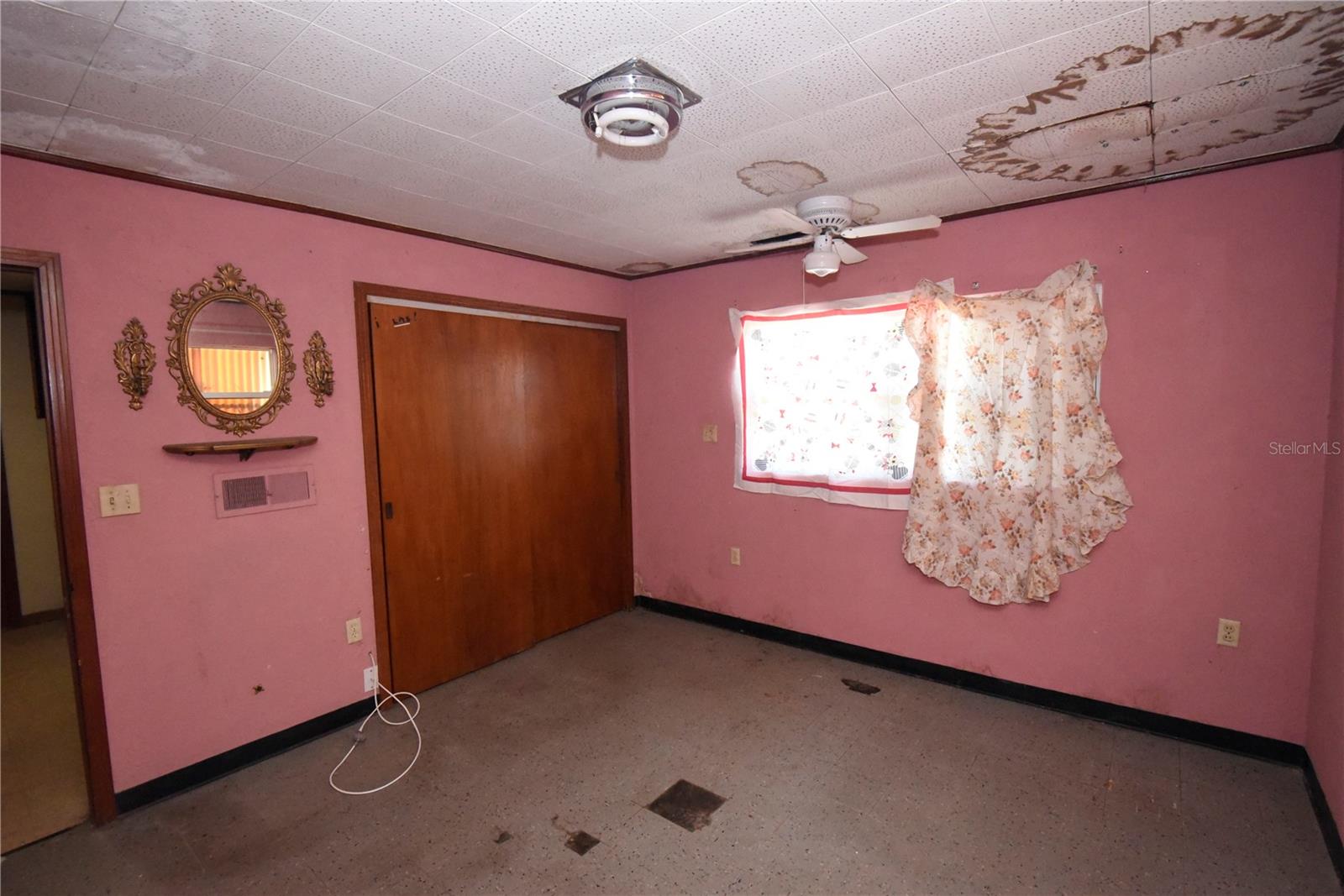 NOT IN SUBDIVISION - Residential