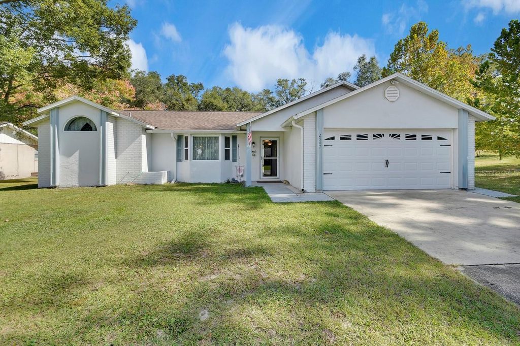 Photo of 2547 Wilmhurst Road, Deland, FL 32720 (MLS # V4945802)